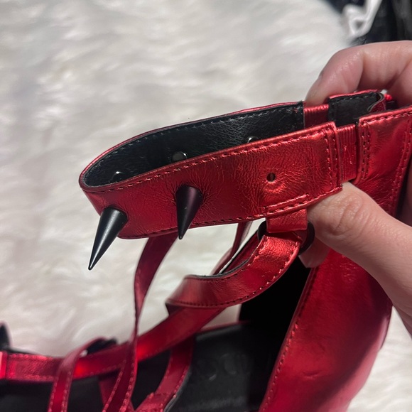 Dolls kill widow metallic red studded platform sandals - Picture 2 of 8